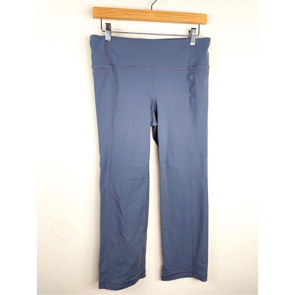 Athleta Straight Up Capri Leggings‎